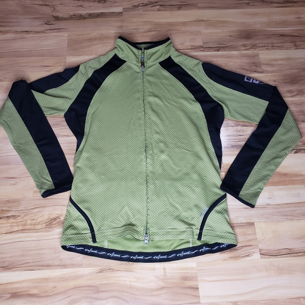 Athletic zip up